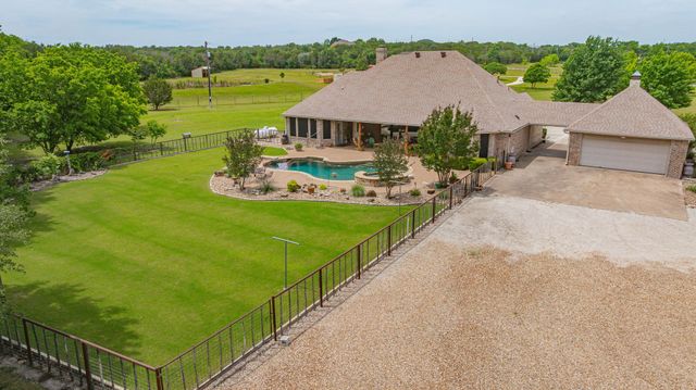 1384 Rock Creek Drive, Glen Rose, TX 76043