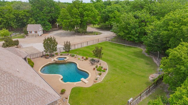 1384 Rock Creek Drive, Glen Rose, TX 76043