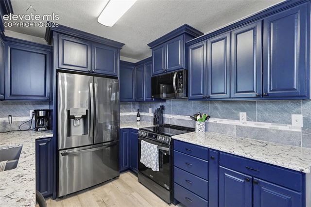 5914 Santana Drive, Colorado Springs, CO 80923