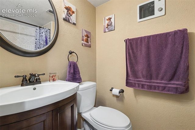 5914 Santana Drive, Colorado Springs, CO 80923