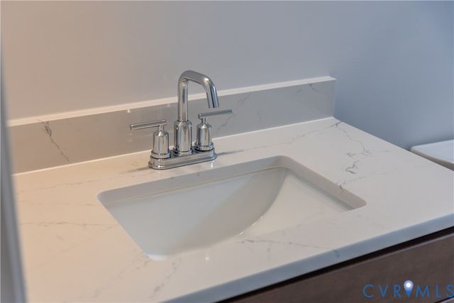 000 Little Henry Ln, Henrico, VA 23059