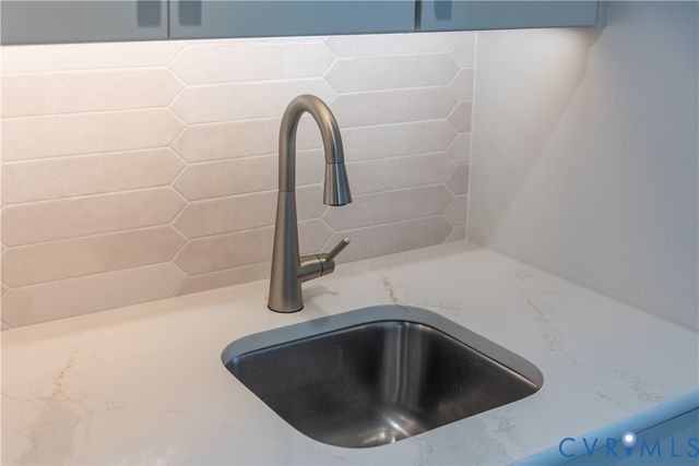 000 Little Henry Ln, Henrico, VA 23059