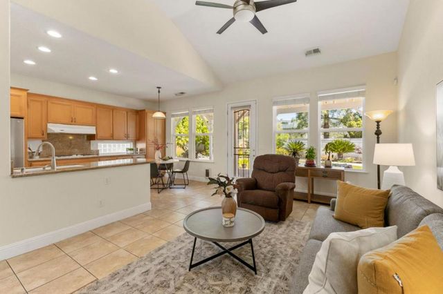 18580 Serra Avenida, Morgan Hill, CA 95037
