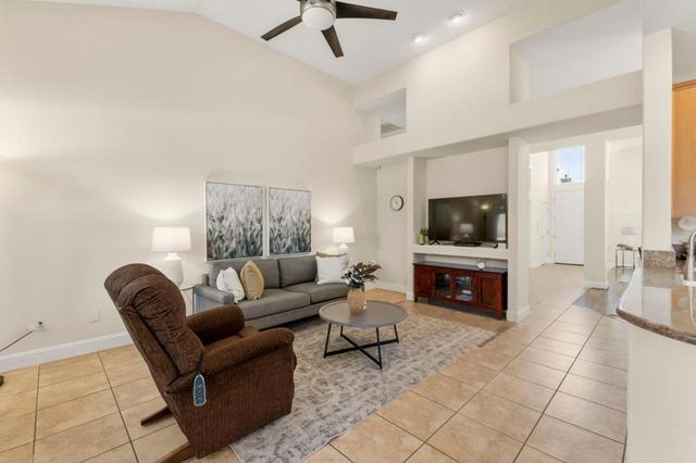 18580 Serra Avenida, Morgan Hill, CA 95037