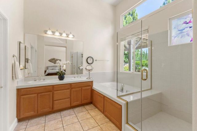18580 Serra Avenida, Morgan Hill, CA 95037