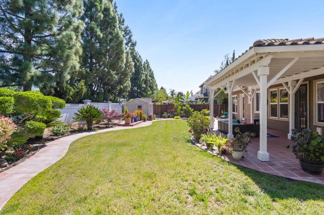 18580 Serra Avenida, Morgan Hill, CA 95037