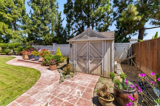 18580 Serra Avenida, Morgan Hill, CA 95037