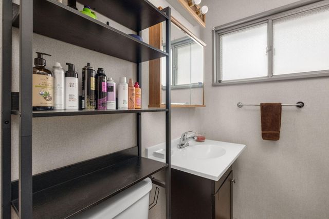 121 Shamrock Street, Walkerton, IN 46574