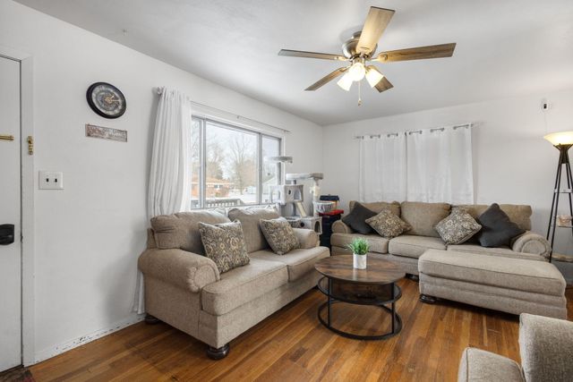 121 Shamrock Street, Walkerton, IN 46574