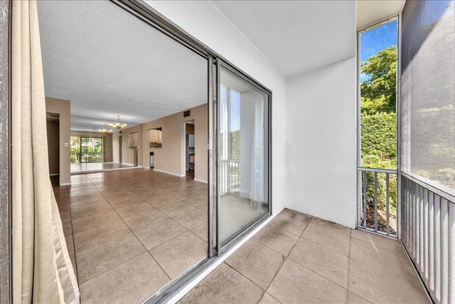180 Cypress Club Drive 816, Pompano Beach, FL 33060