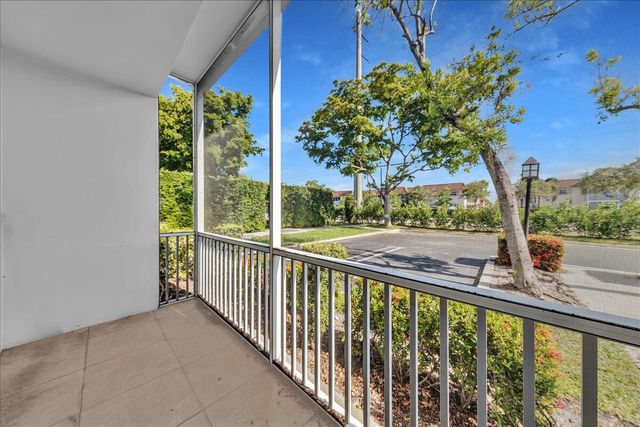 180 Cypress Club Drive 816, Pompano Beach, FL 33060