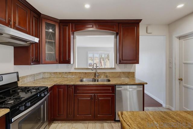 4044 Vista Grande Dr., San Diego, CA 92115