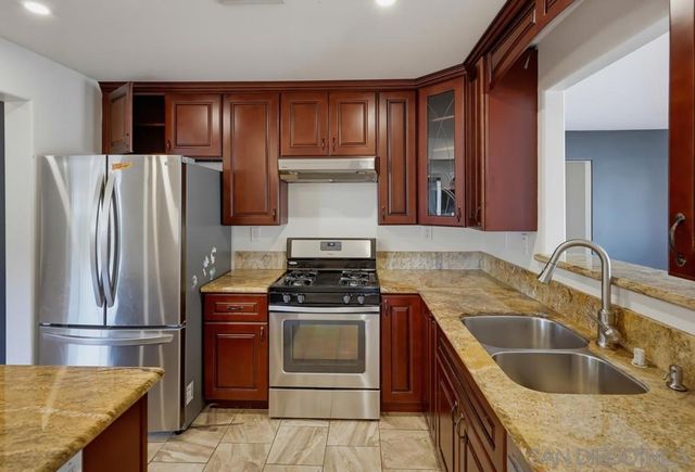 4044 Vista Grande Dr., San Diego, CA 92115