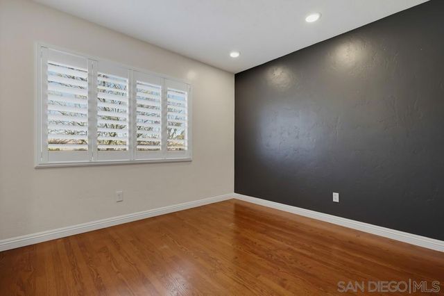 4044 Vista Grande Dr., San Diego, CA 92115