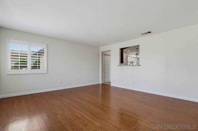 4044 Vista Grande Dr., San Diego, CA 92115