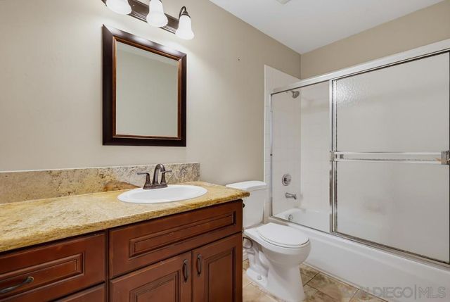 4044 Vista Grande Dr., San Diego, CA 92115