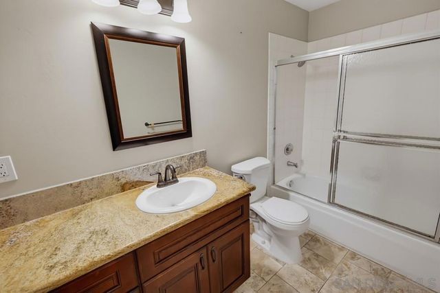 4044 Vista Grande Dr., San Diego, CA 92115