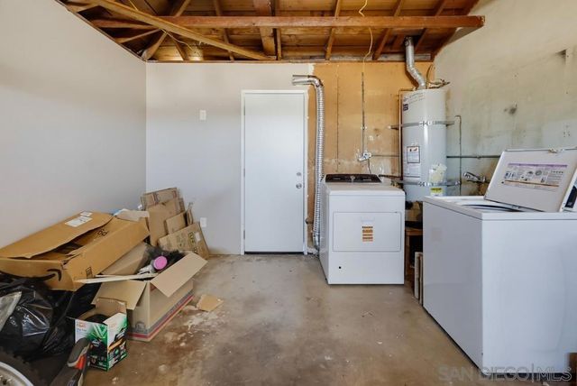 4044 Vista Grande Dr., San Diego, CA 92115