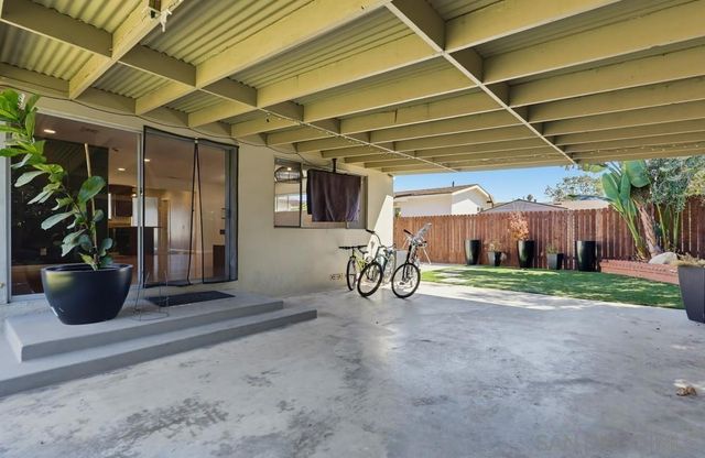 4044 Vista Grande Dr., San Diego, CA 92115