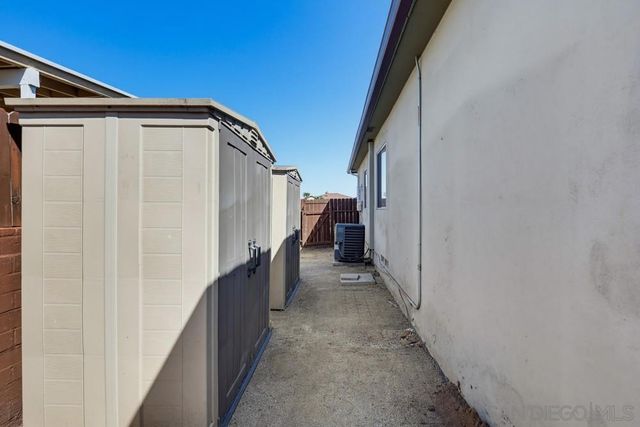 4044 Vista Grande Dr., San Diego, CA 92115