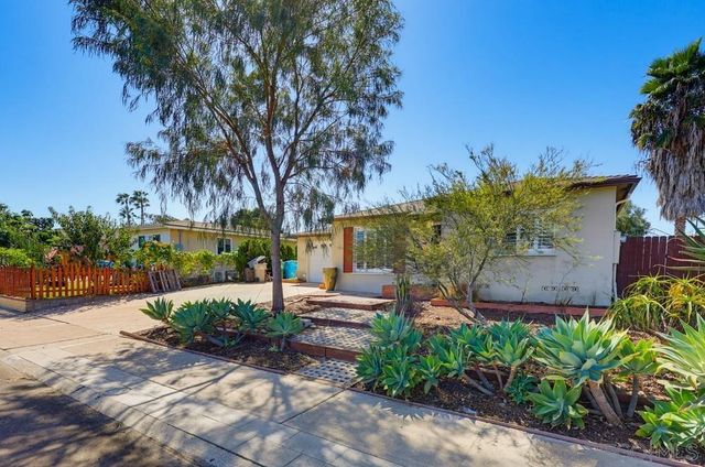4044 Vista Grande Dr., San Diego, CA 92115