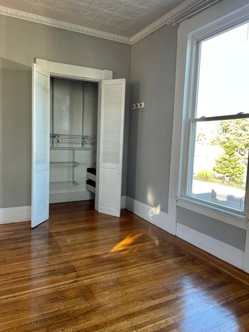 37 Mill St 1, Boston, MA 02122