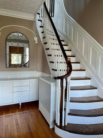 37 Mill St 1, Boston, MA 02122