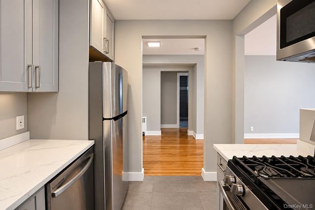 242 E Broadway 1, Long Beach, NY 11561