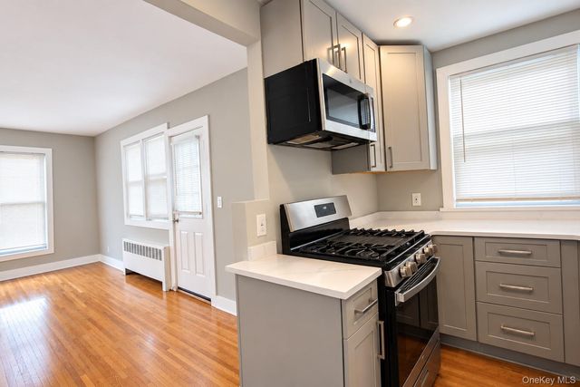 242 E Broadway 1, Long Beach, NY 11561