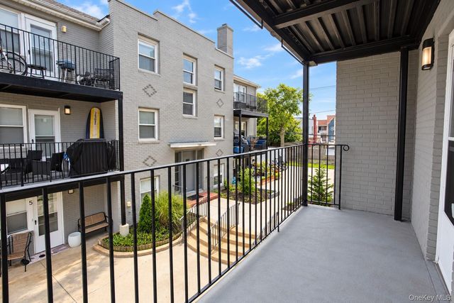 242 E Broadway 1, Long Beach, NY 11561