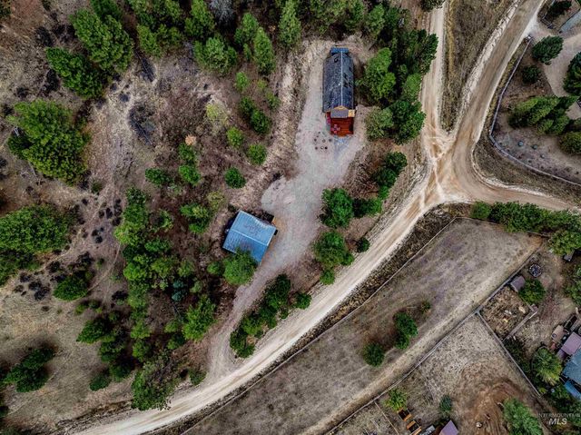 60 Wilderness Ranch Rd, Boise, ID 83716