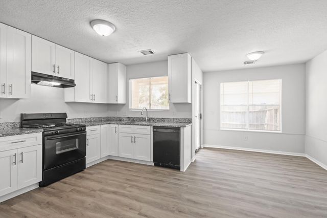 16107 Catbird Court, Humble, TX 77396