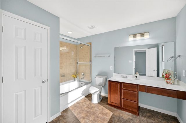 1010 Larks Trace Lane, Houston, TX 77090