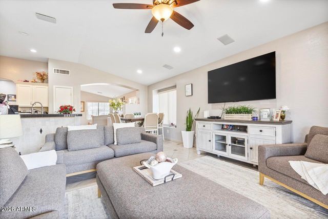 1504 E BOWKER Street, Phoenix, AZ 85040