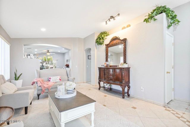 1504 E BOWKER Street, Phoenix, AZ 85040