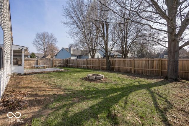 14741 Village Park East Drive, Carmel, IN 46033