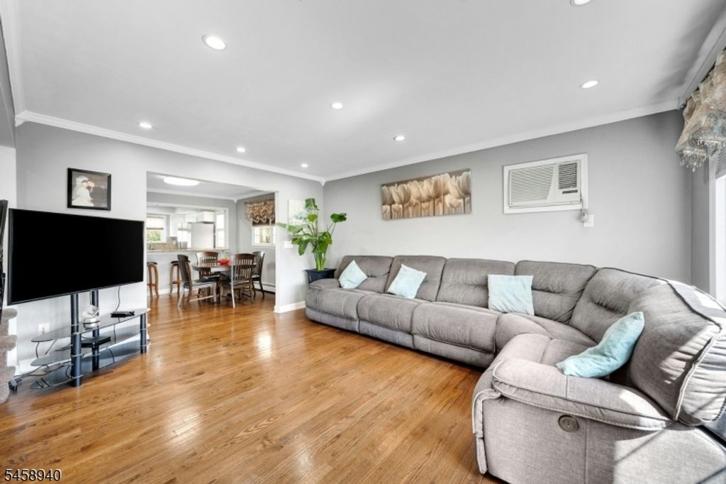 149 Chestnut St, Kearny Town, NJ 07032 — photo 4