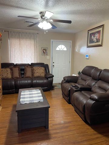 5314 NW Elm Ave, Lawton, OK 73505