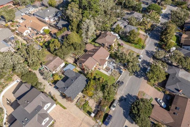 32 Via Ventura, Monterey, CA 93940