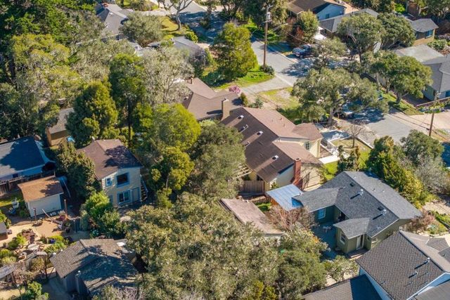 32 Via Ventura, Monterey, CA 93940