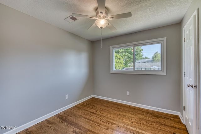 1216 Norway Street, Bristol, VA 24201