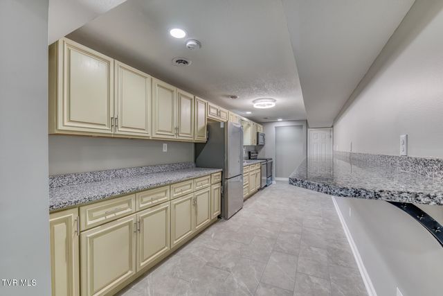 1216 Norway Street, Bristol, VA 24201