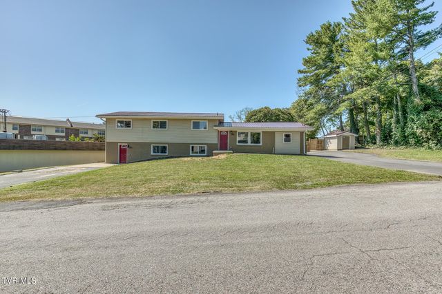 1216 Norway Street, Bristol, VA 24201