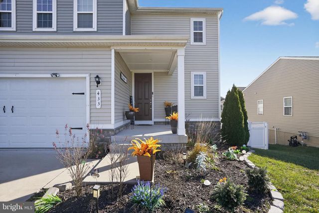 433 TOWN RUN LN, Stephens City, VA 22655