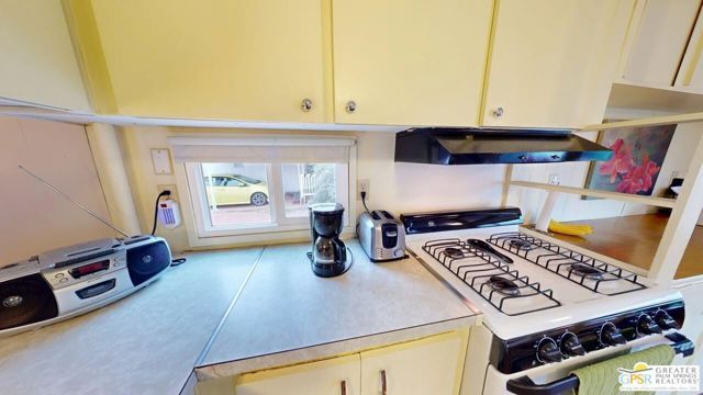 14 Garfield Drive, Cathedral City, CA 92234