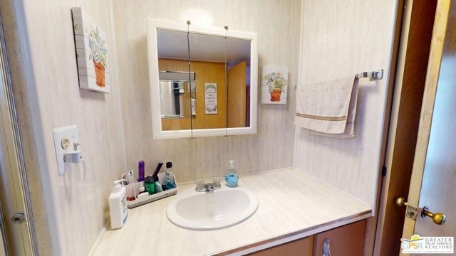 14 Garfield Drive, Cathedral City, CA 92234