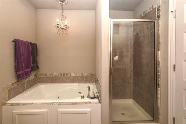 2102 N Wakefield Street, Siloam Springs, AR 72761