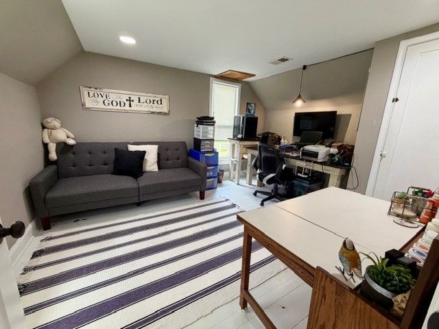 15292 Russell Road, Siloam Springs, AR 72761