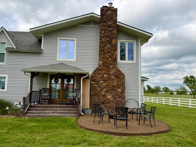 15292 Russell Road, Siloam Springs, AR 72761