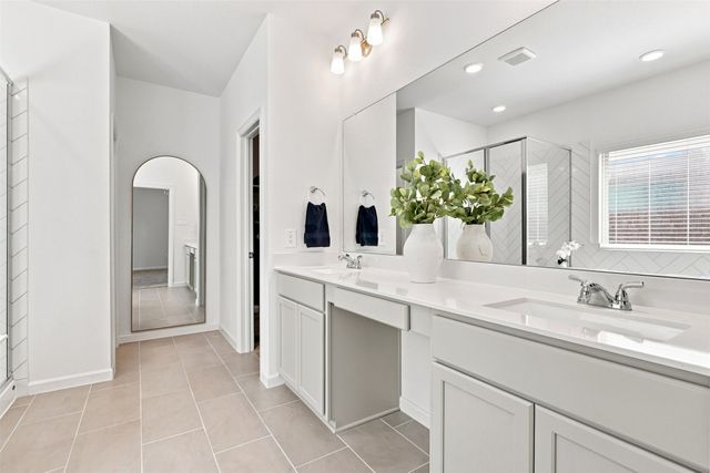 8240 Catclaw Prairie, Godley, TX 76044
